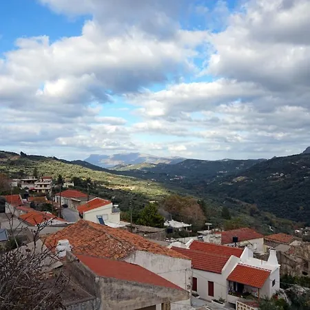 K N A Traditional * Topolia