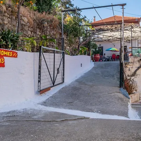 Holiday home K N A Traditional Topolia